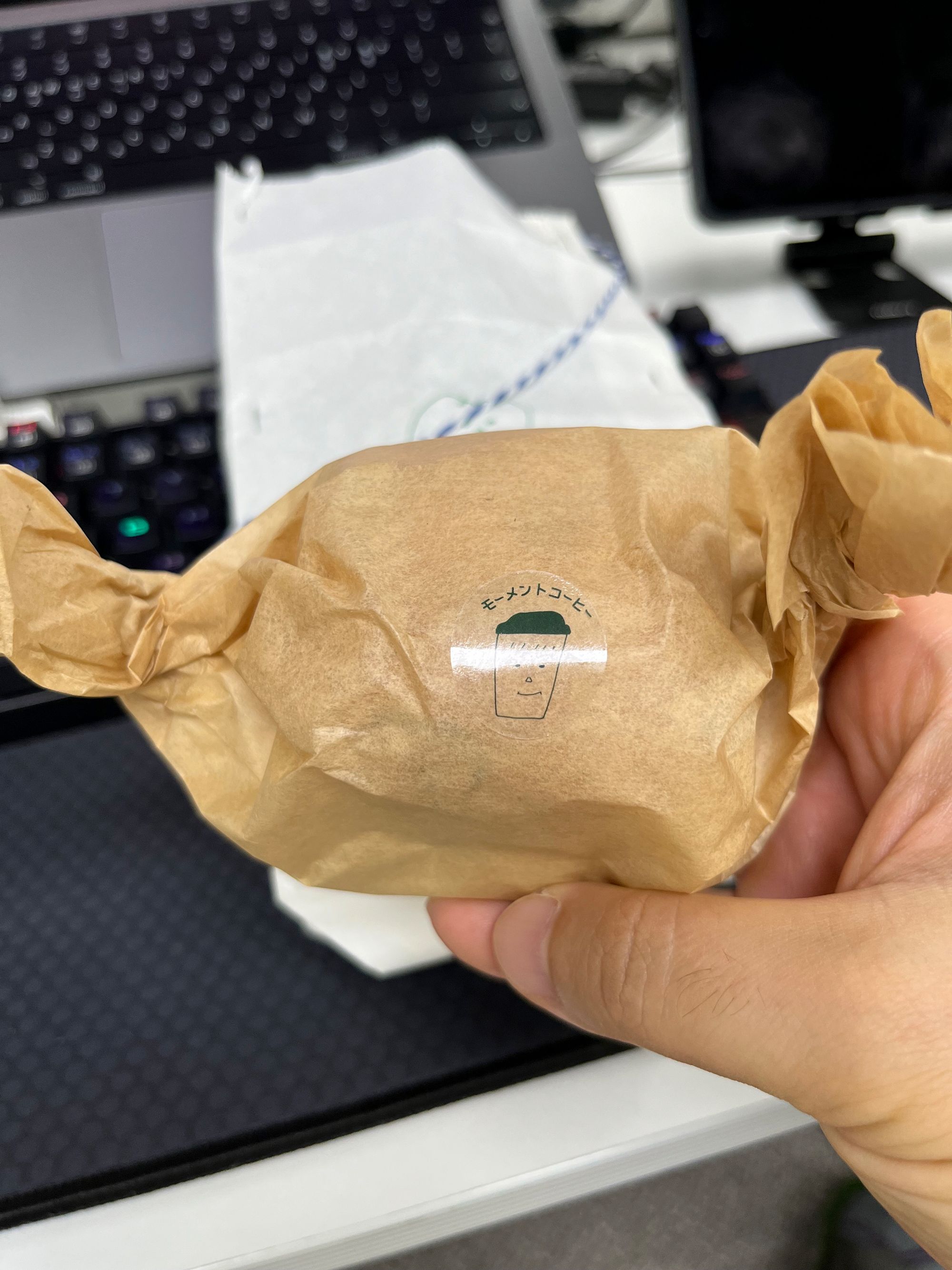 (속에 또 포장이 되어있는데 이것도 귀여운거 같다)